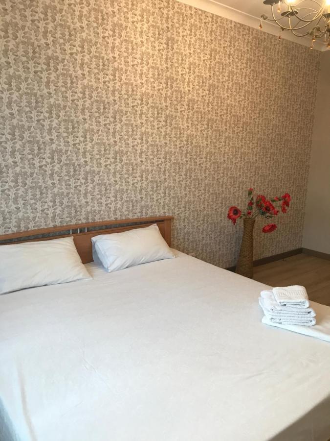 Apartmant In Kpi З Двома Спальнями 基輔 外观 照片