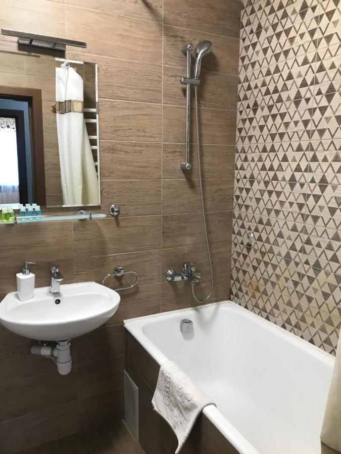 Apartmant In Kpi З Двома Спальнями 基輔 外观 照片