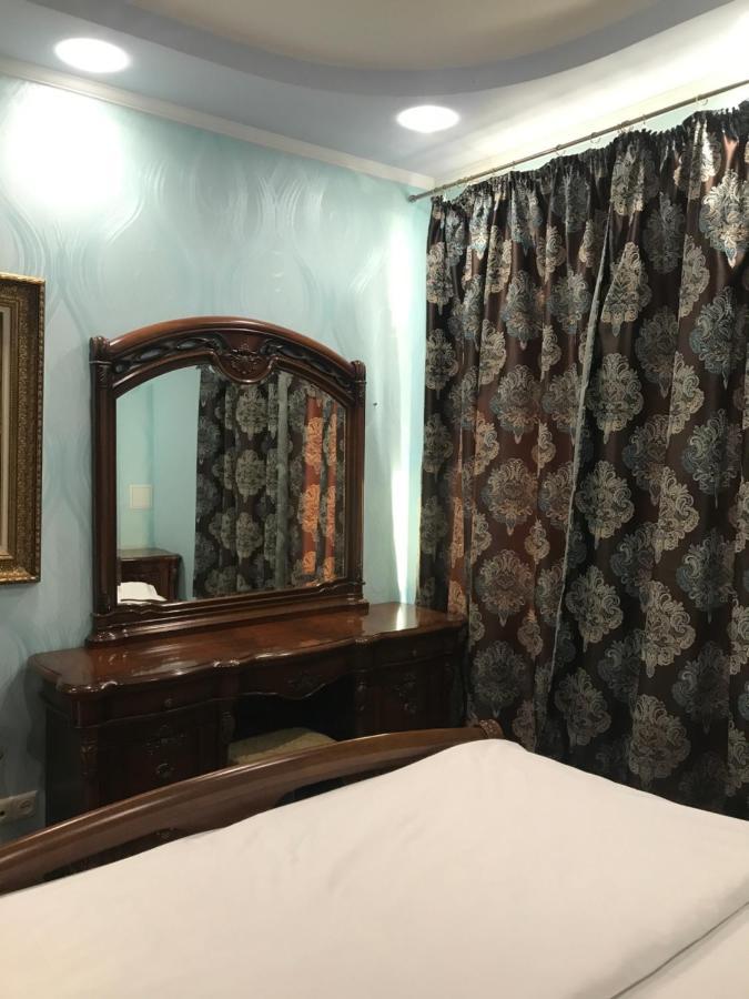 Apartmant In Kpi З Двома Спальнями 基輔 外观 照片