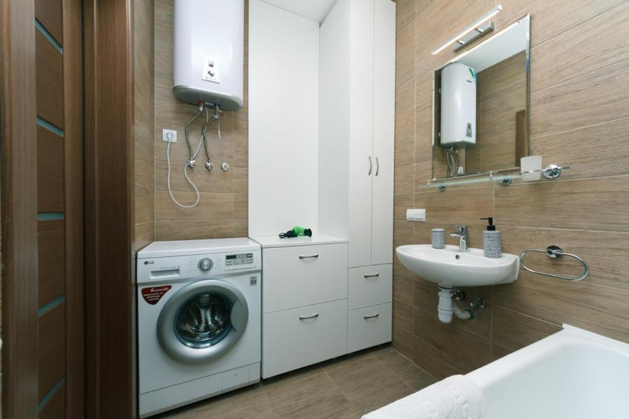 Apartmant In Kpi З Двома Спальнями 基輔 外观 照片